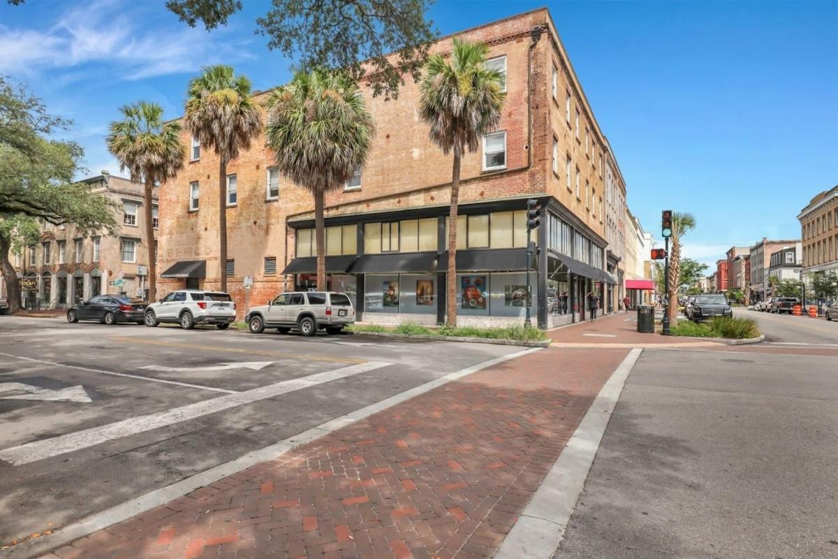 Lush Savannah Loft - Near Plant Riverside District Exterior photo